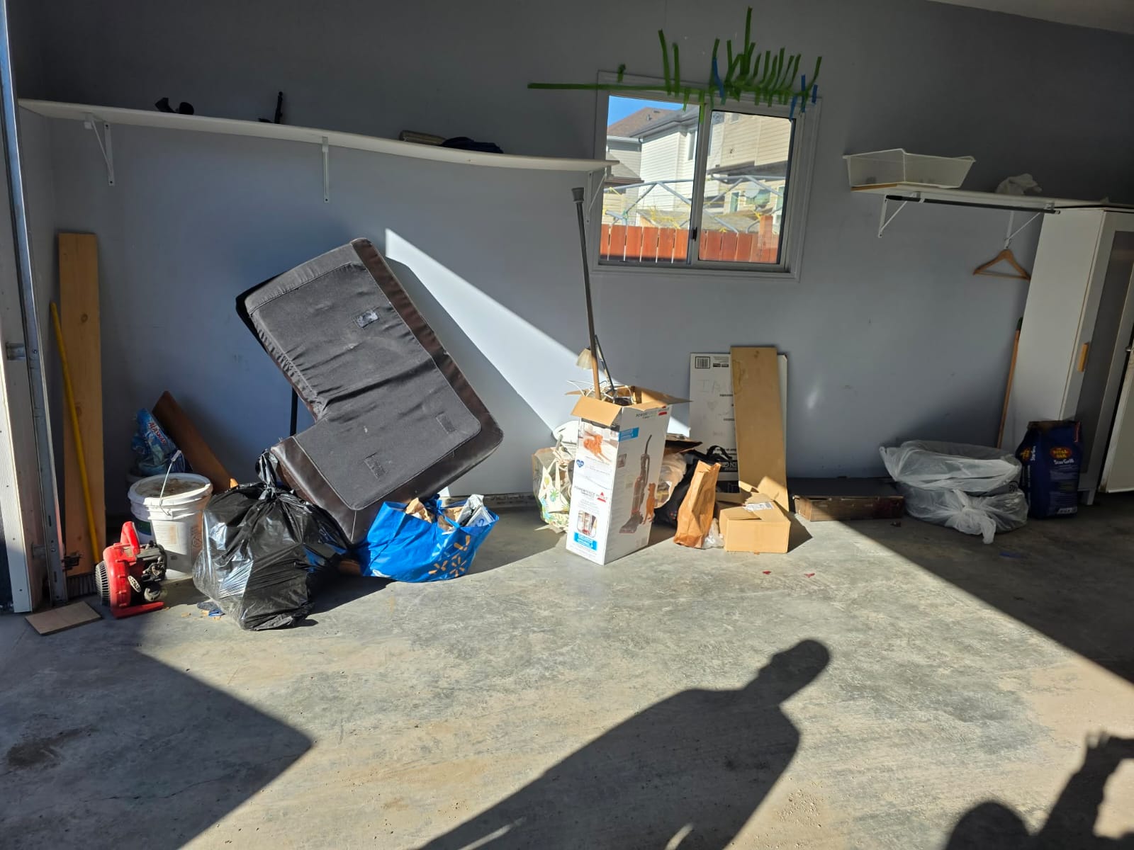 gallery-3 Dirty Garage